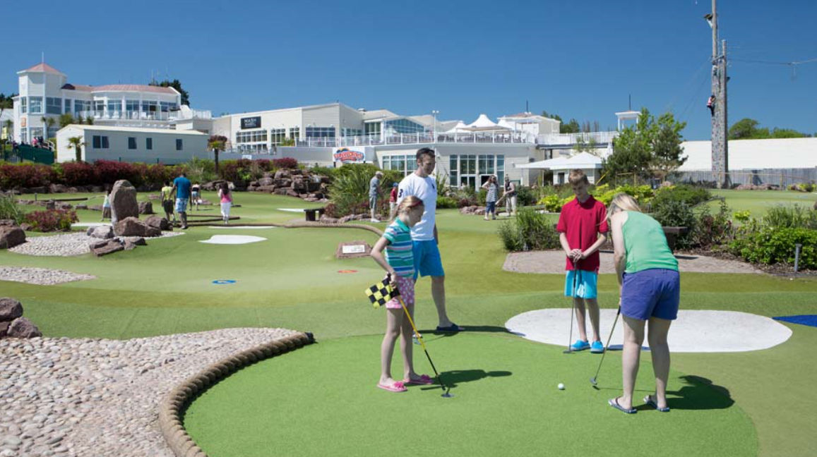 Devon Cliffs Holiday Park :: Haven Holidays